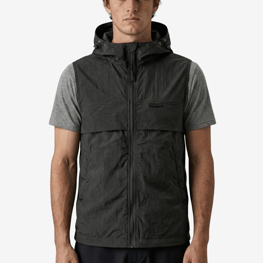 Gilet sans manches léger à capuche et poches | Montevall - Montevall