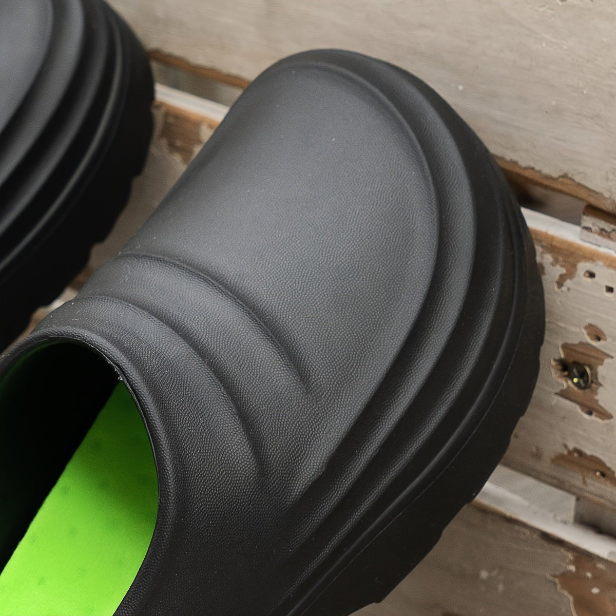 Sabots antidérapants résistants à l’eau avec semelle amortissante - Montelac