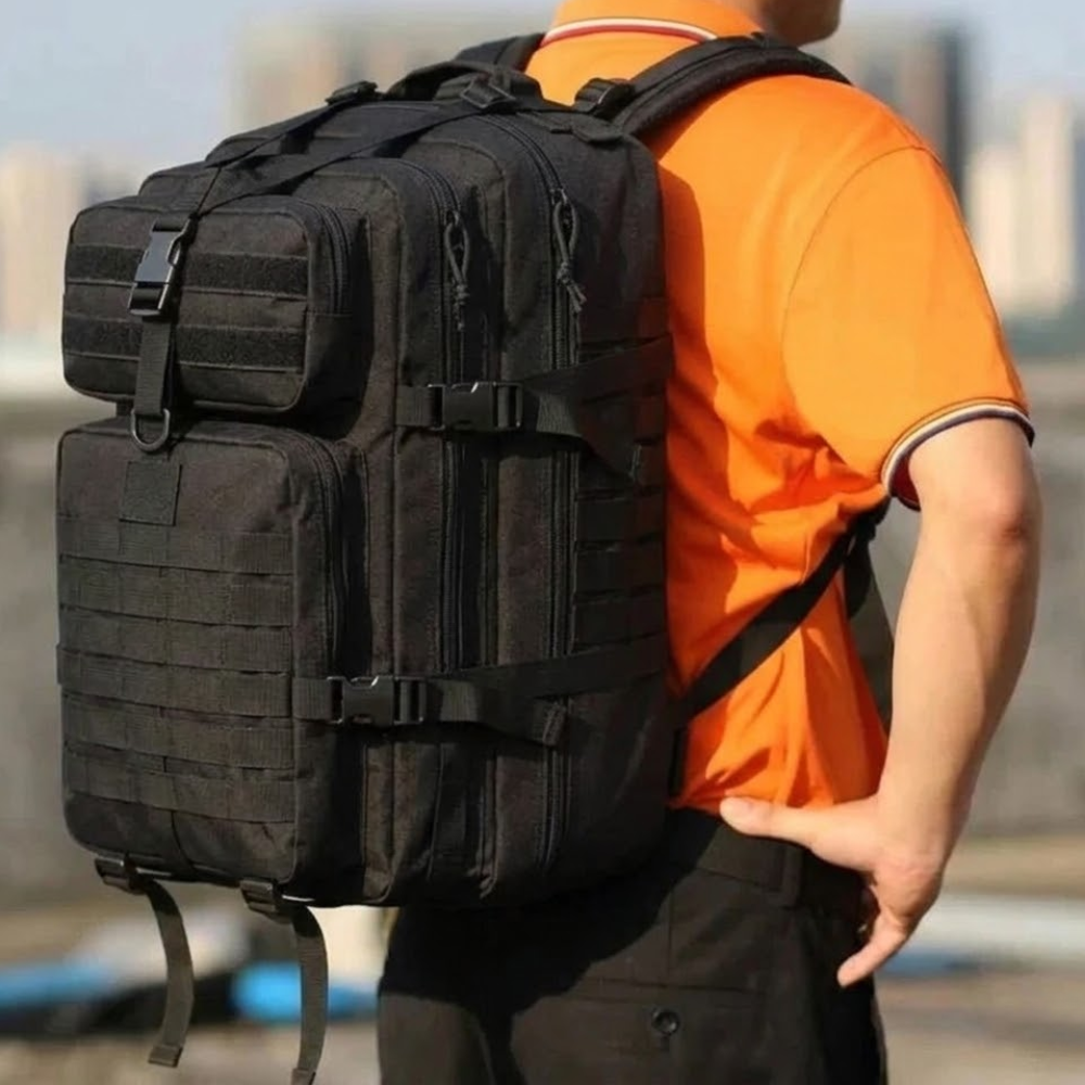 Sac à dos étanche 50L robuste avec compartiments multiples