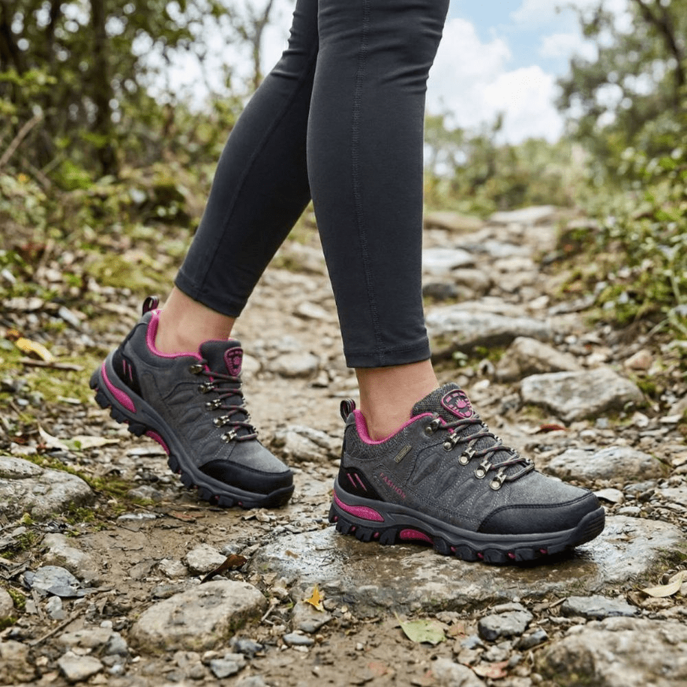 Chaussures de randonnée imperméables robustes femme | Montevall - Montevall
