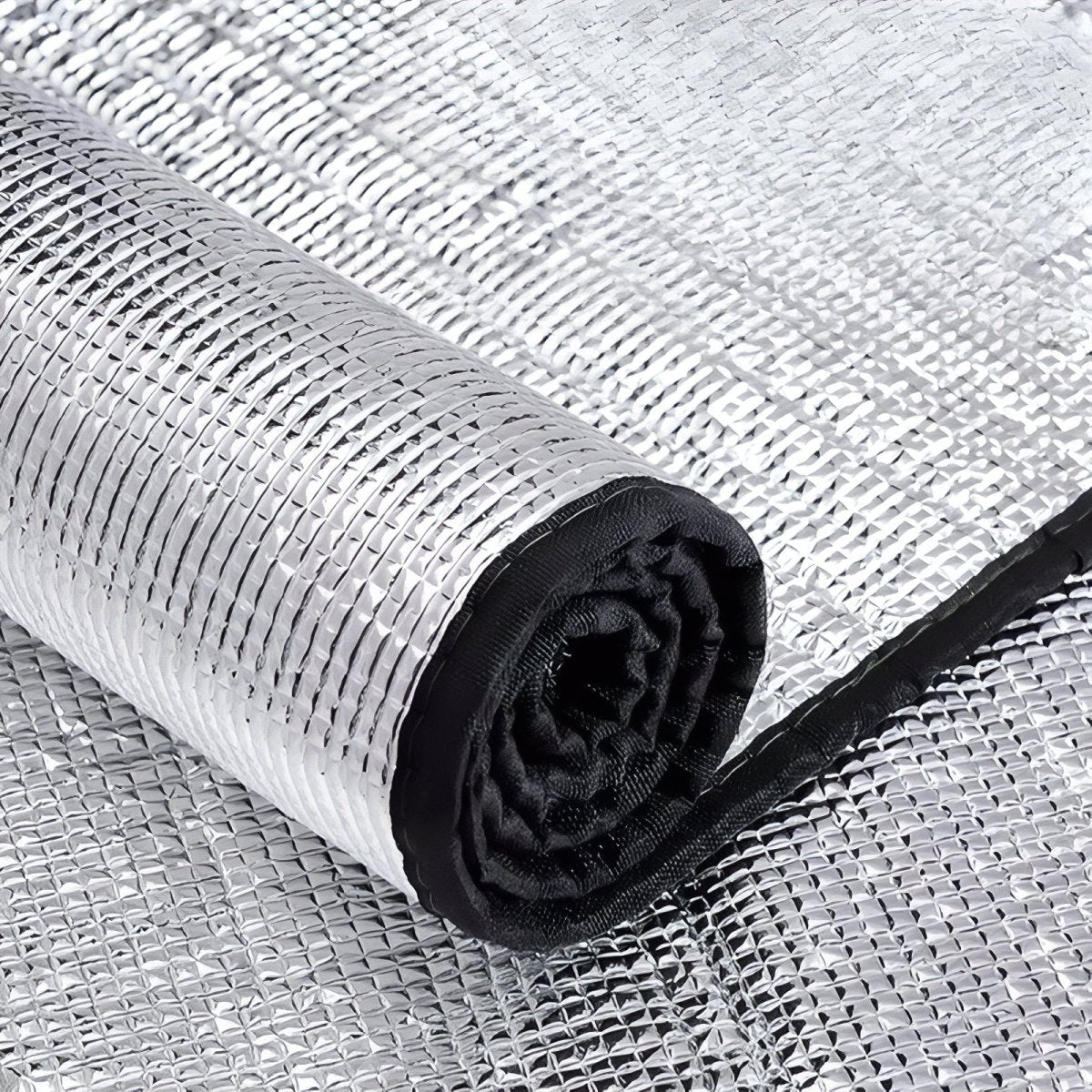 Tapis de sol isolant léger et imperméable - Montevall